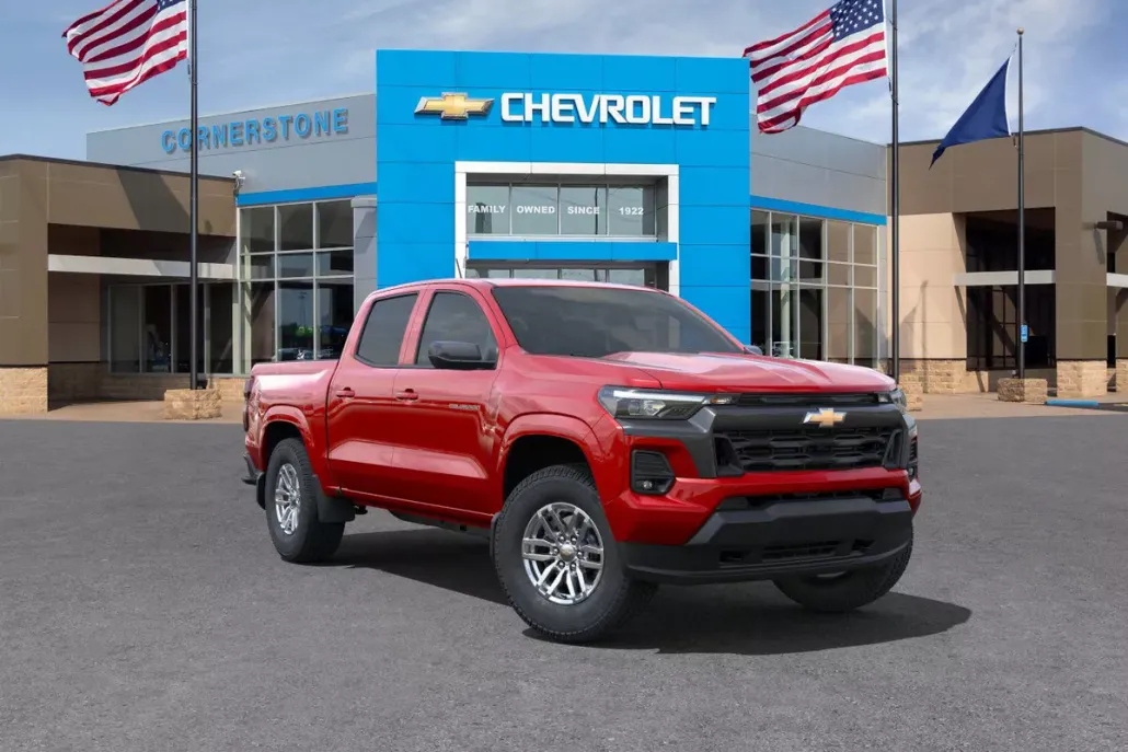 2025 Chevrolet Colorado Work Truck LT photo 1