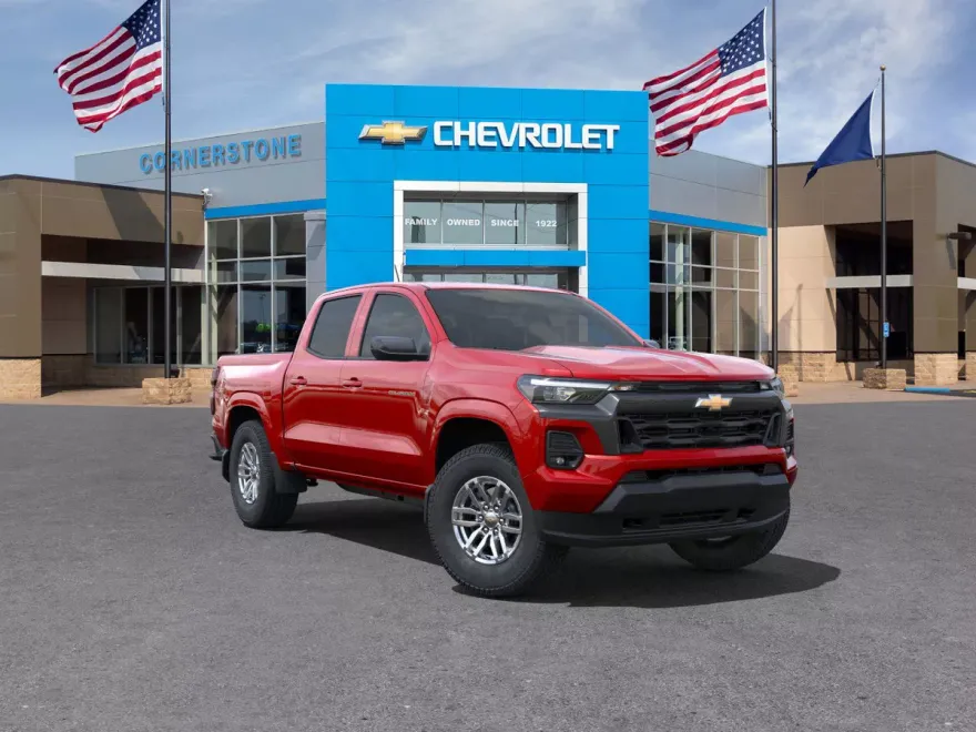 2025 Chevrolet Colorado Work Truck LT photo 1