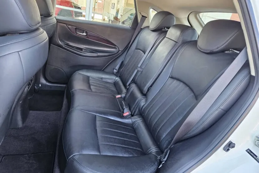2016 Infiniti QX50 photo 1