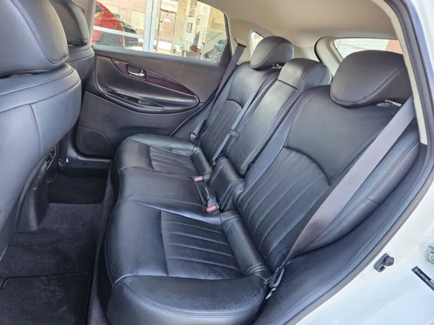2016 Infiniti QX50 photo 1
