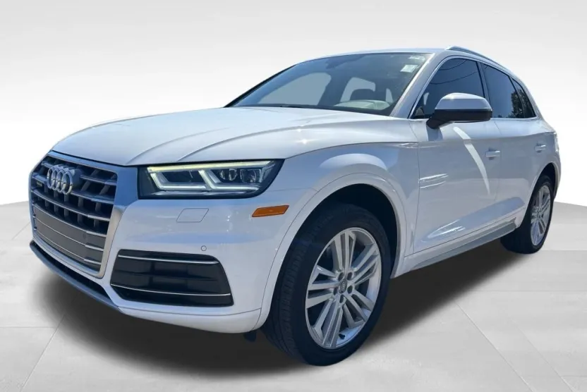 2020 Audi Q5 45 Premium photo 1