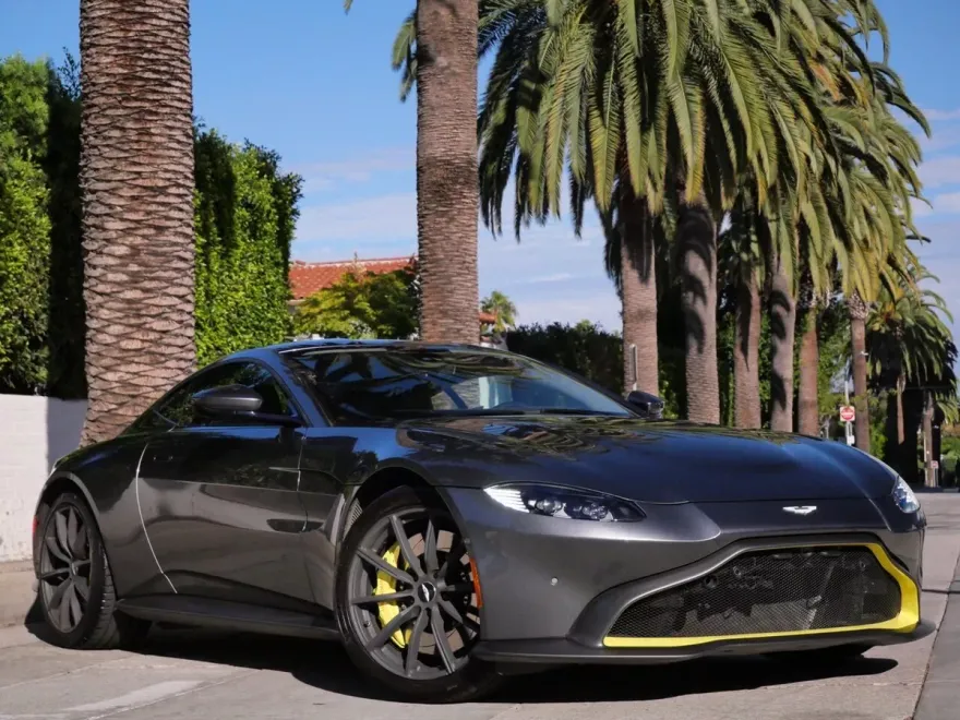 2020 Aston Martin Vantage AM6 photo 1