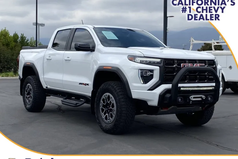 2023 Gmc Canyon AT4X photo 1