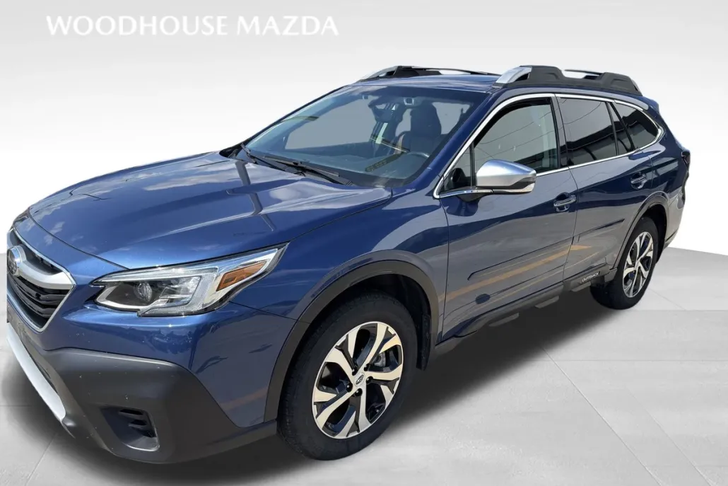 2021 Subaru Outback Touring photo 1