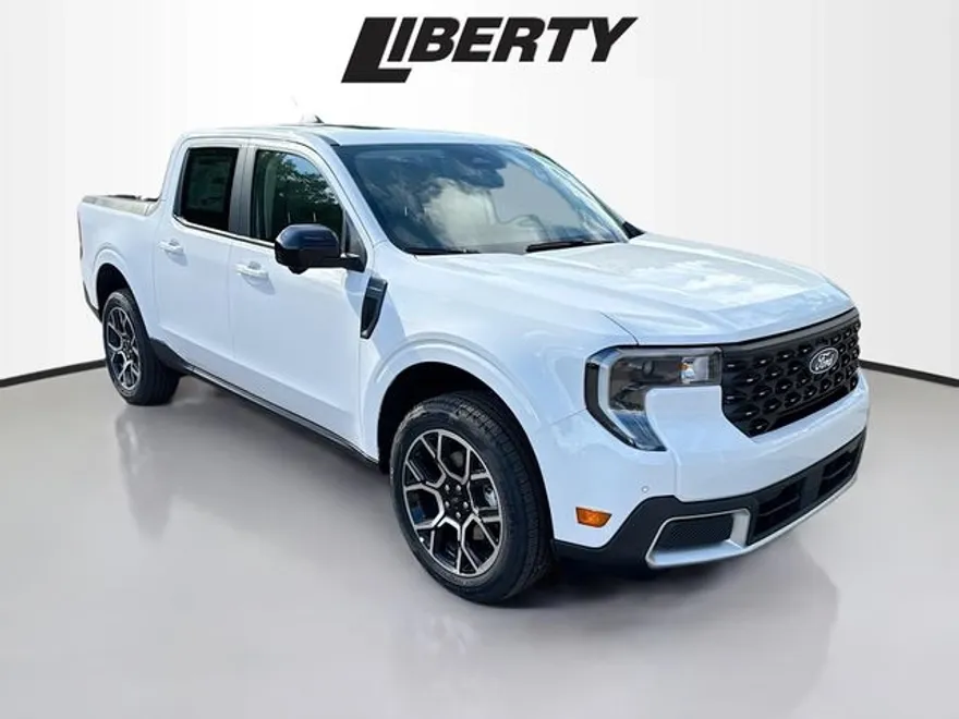 2025 Ford Maverick Lariat photo 1