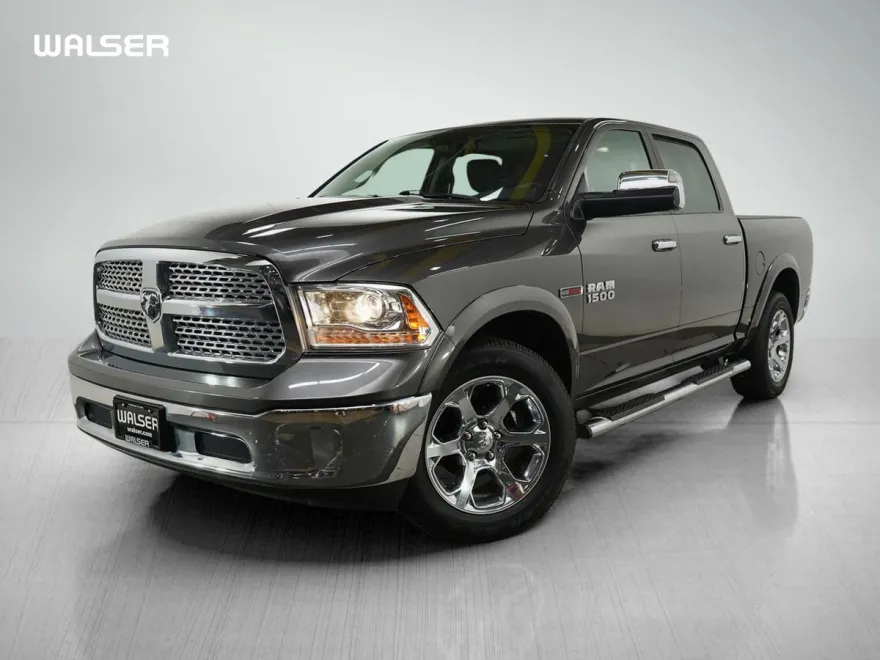 2017 Ram 1500 Laramie photo 1