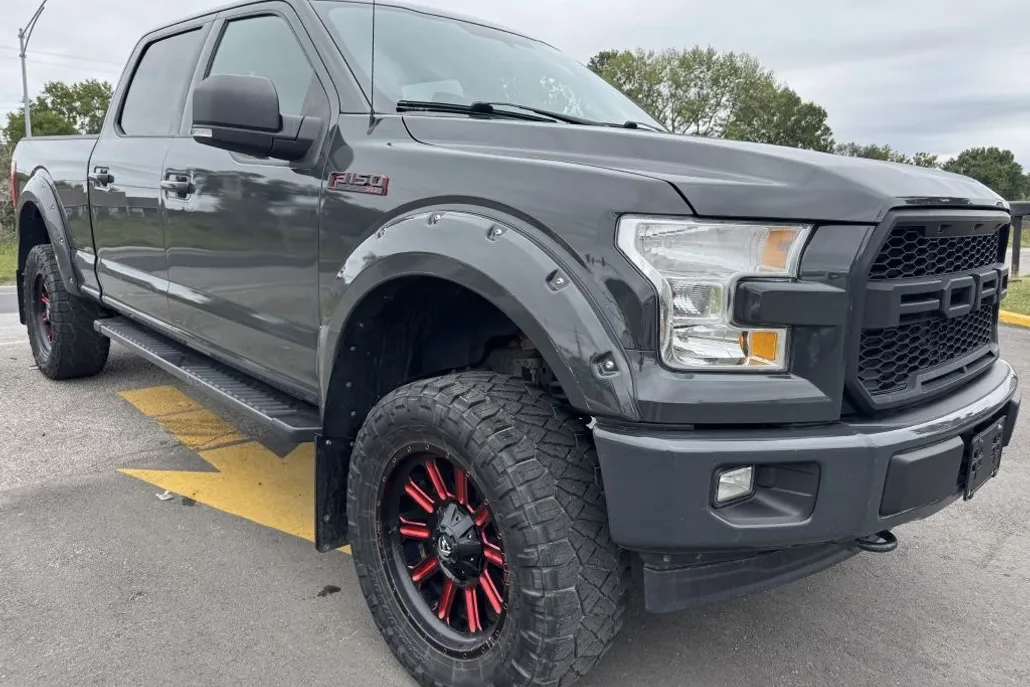 2017 Ford F-150 XL photo 1