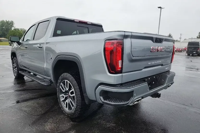 2023 Gmc Sierra 1500 AT4 photo 1