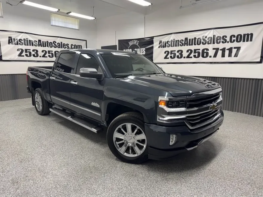 2017 Chevrolet Silverado 1500 High Country photo 1