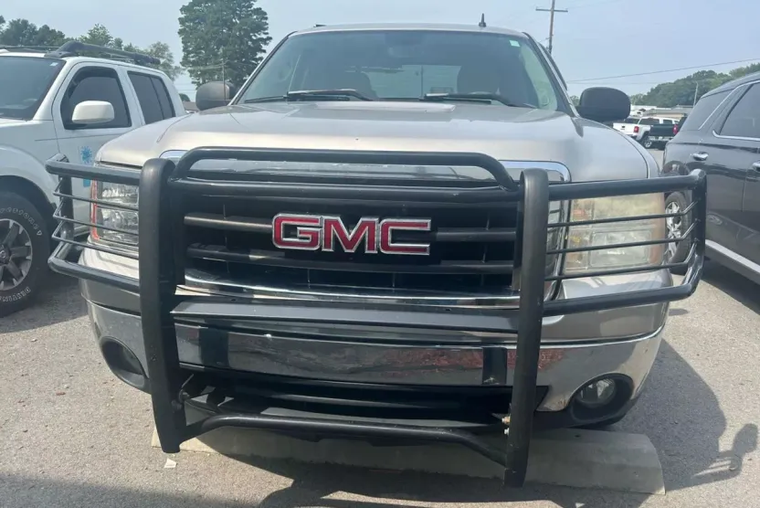 2007 Gmc Sierra 1500 SLE photo 1