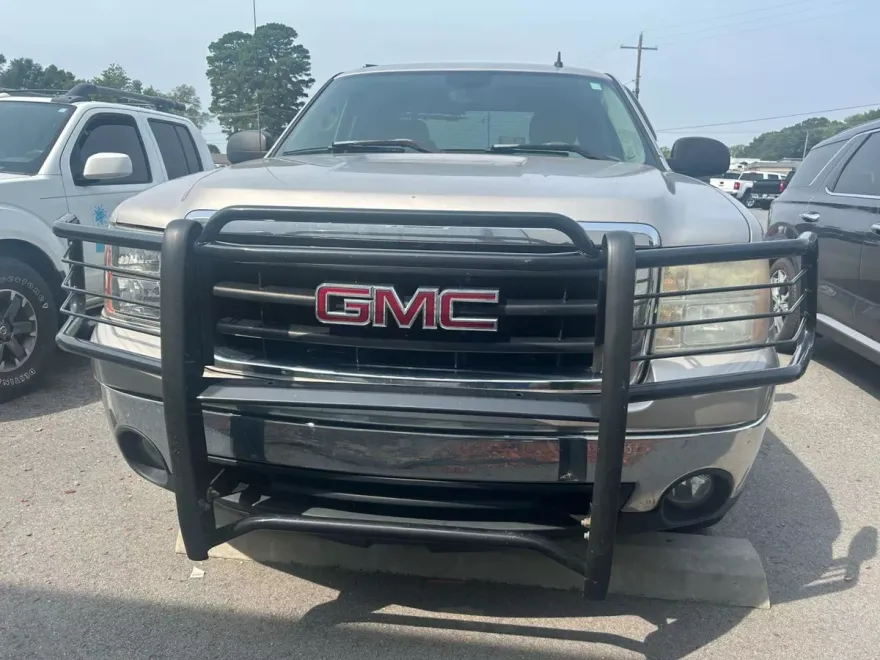 2007 Gmc Sierra 1500 SLE photo 1
