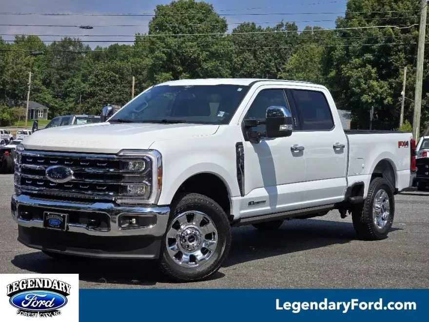 2026 Ford F-250 Lariat photo 1