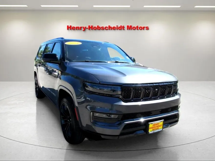 2024 Jeep Grand Wagoneer L II photo 1
