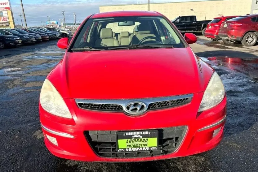 2009 Hyundai Elantra Touring photo 1
