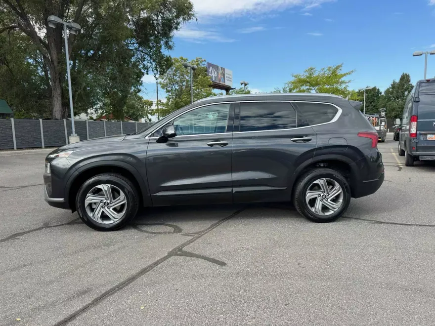 2023 Hyundai Santa Fe SEL photo 1