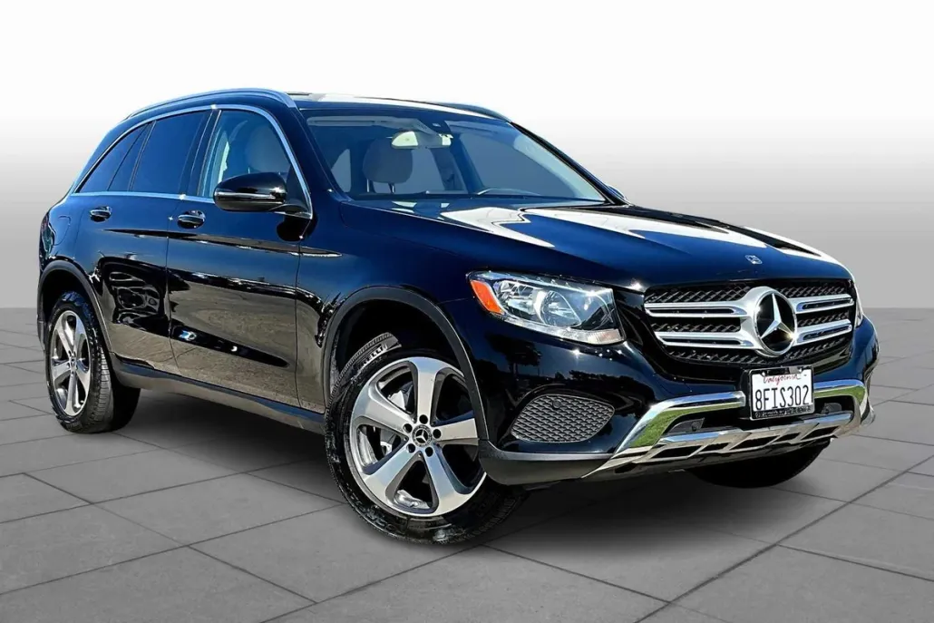 2018 Mercedes Benz GLC 300 photo 1