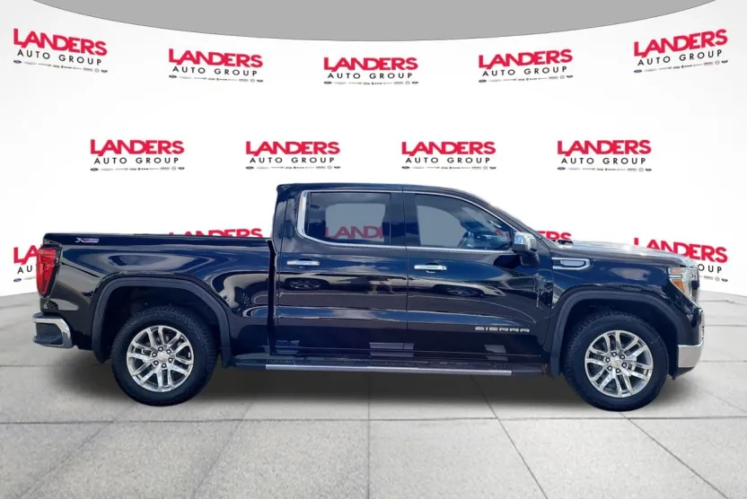 2019 Gmc Sierra 1500 SLT photo 1