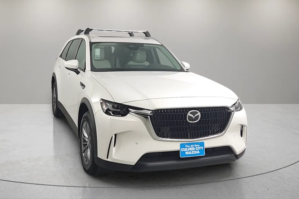 2025 Mazda CX-90 Plug-in Hybrid Preferred photo 2