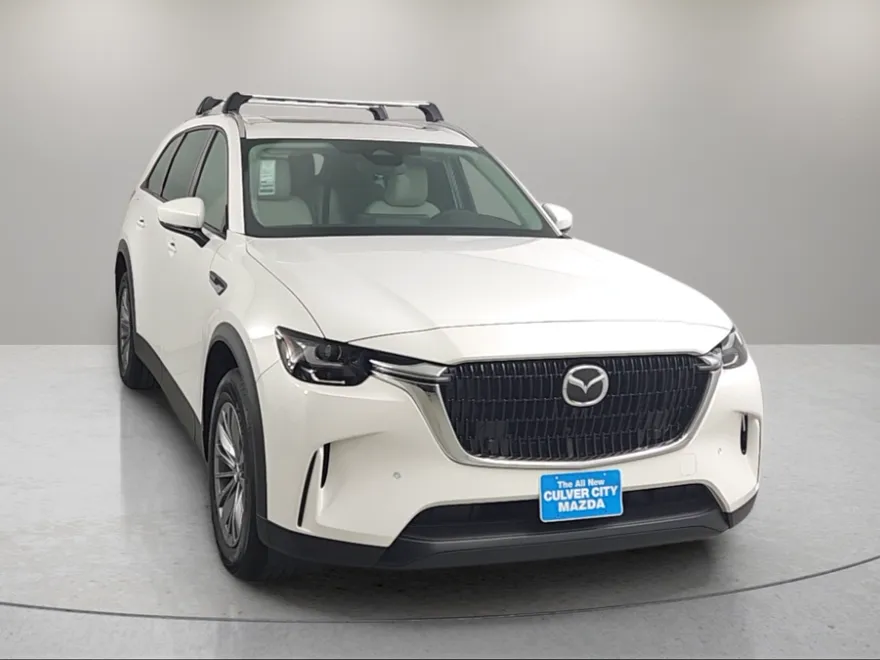 2025 Mazda CX-90 Plug-in Hybrid Preferred photo 2