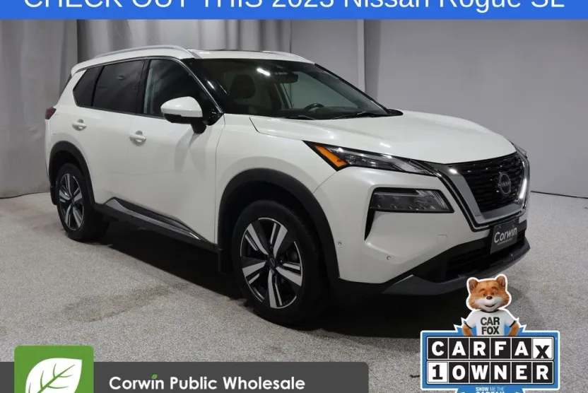 2023 Nissan Rogue SL photo 1