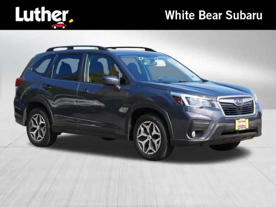 2021 Subaru Forester Premium photo 1