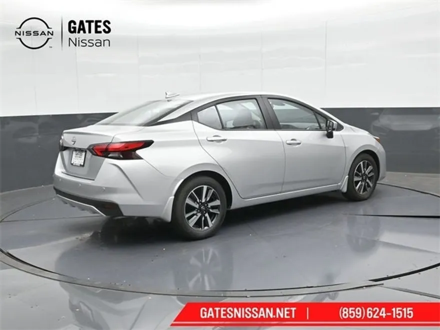 2025 Nissan Versa SV photo 1