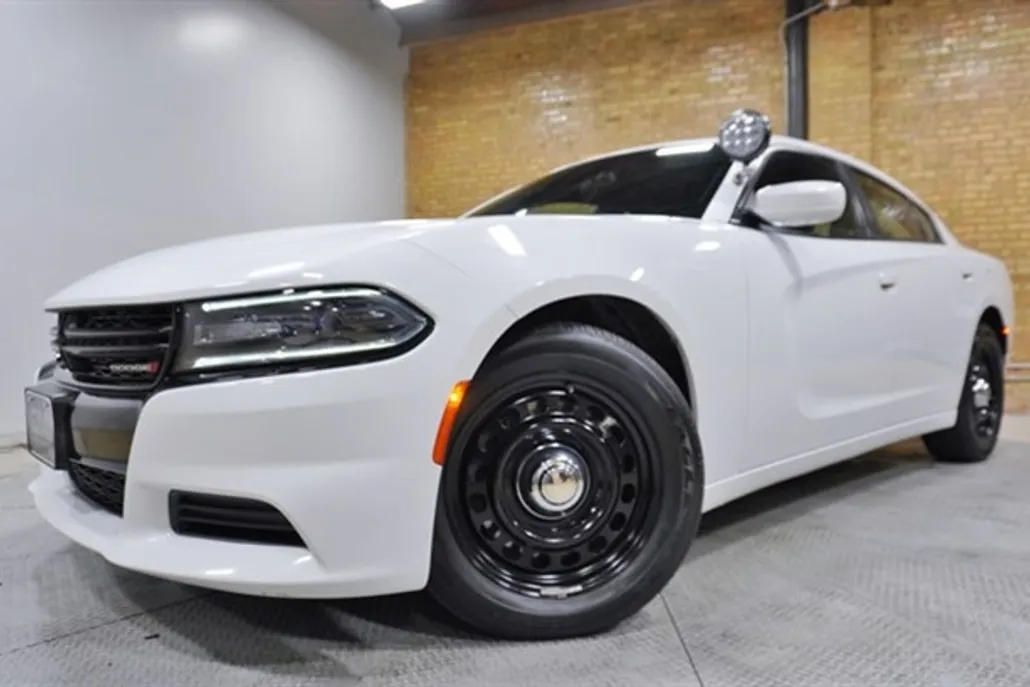 2018 Dodge Charger AWD 5.7L photo 1
