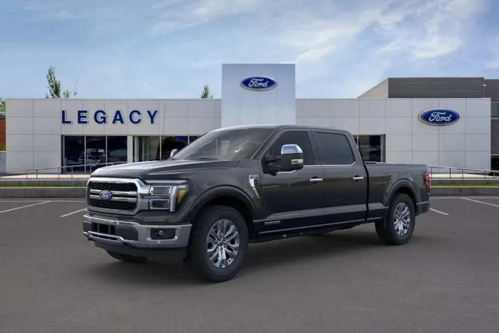 2025 Ford F-150 Lariat photo 1