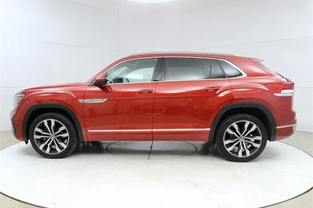 2021 Volkswagen Atlas Cross Sport V6 SEL Premium R-Line photo 1