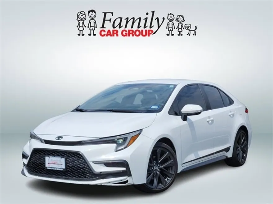 2023 Toyota Corolla SE photo 1