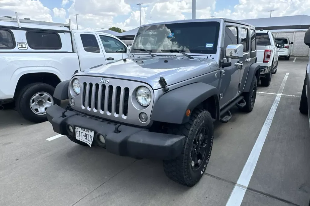 2015 Jeep Wrangler Unlimited Sport photo 1