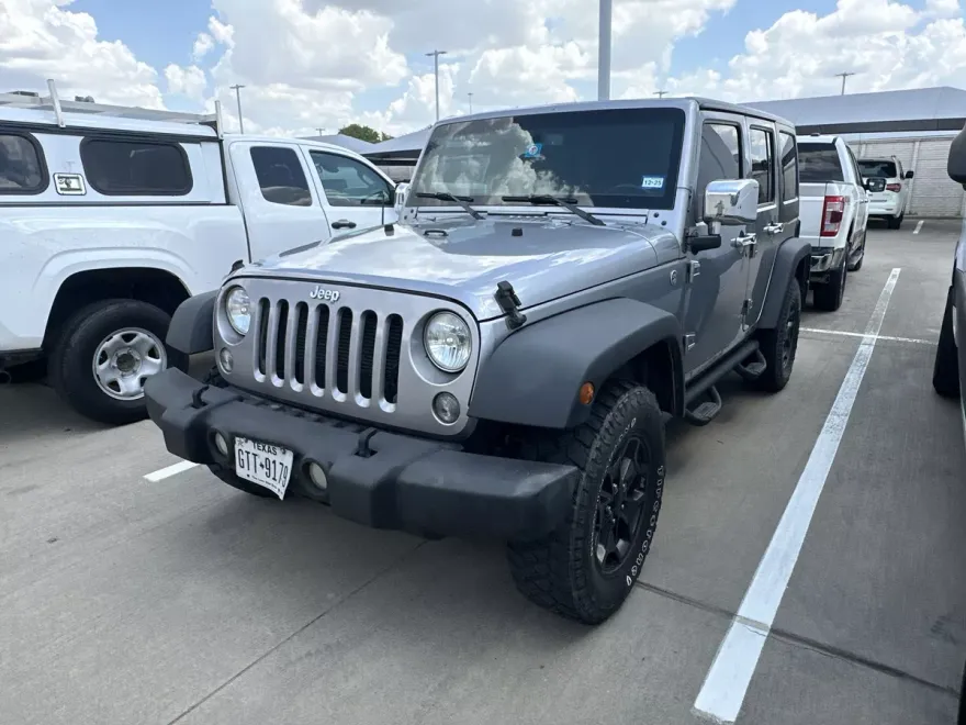 2015 Jeep Wrangler Unlimited Sport photo 1