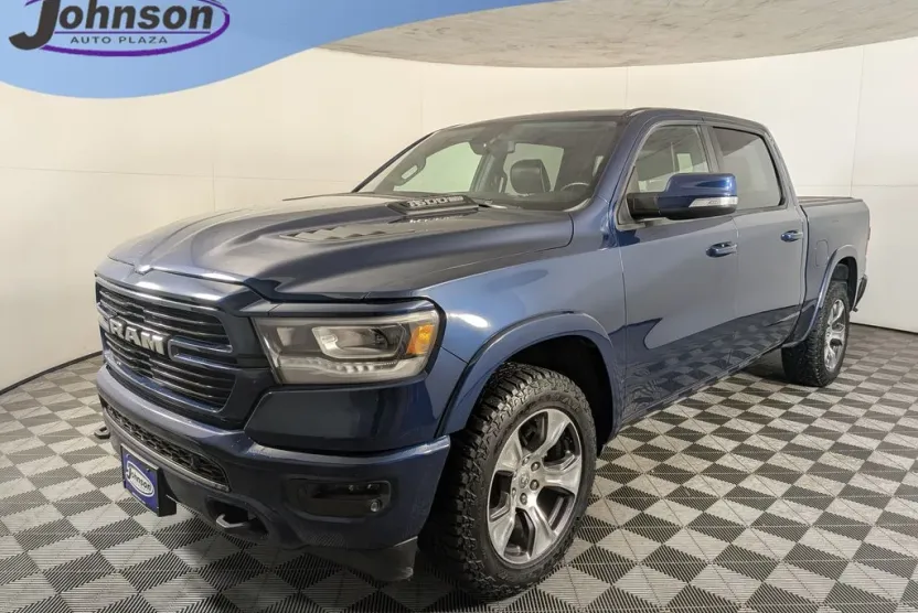 2019 Ram 1500 Laramie photo 1