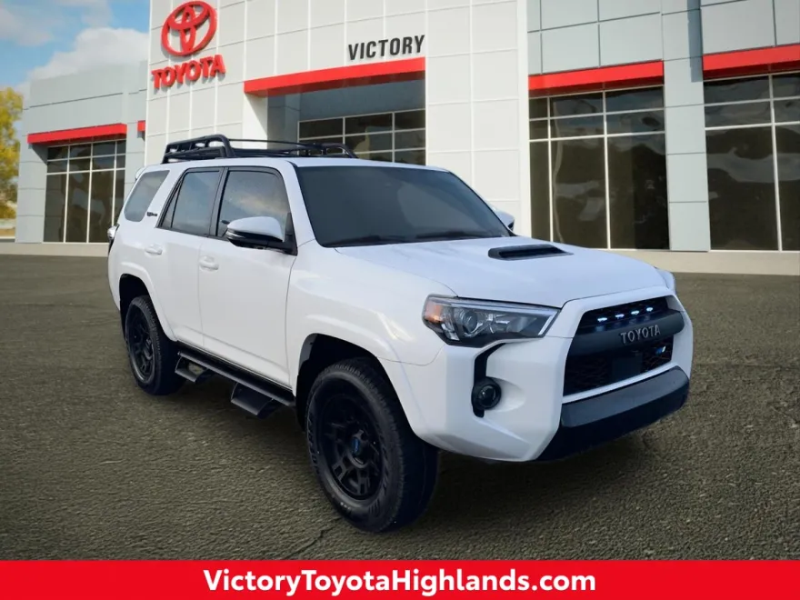 2023 Toyota 4Runner TRD Pro photo 1