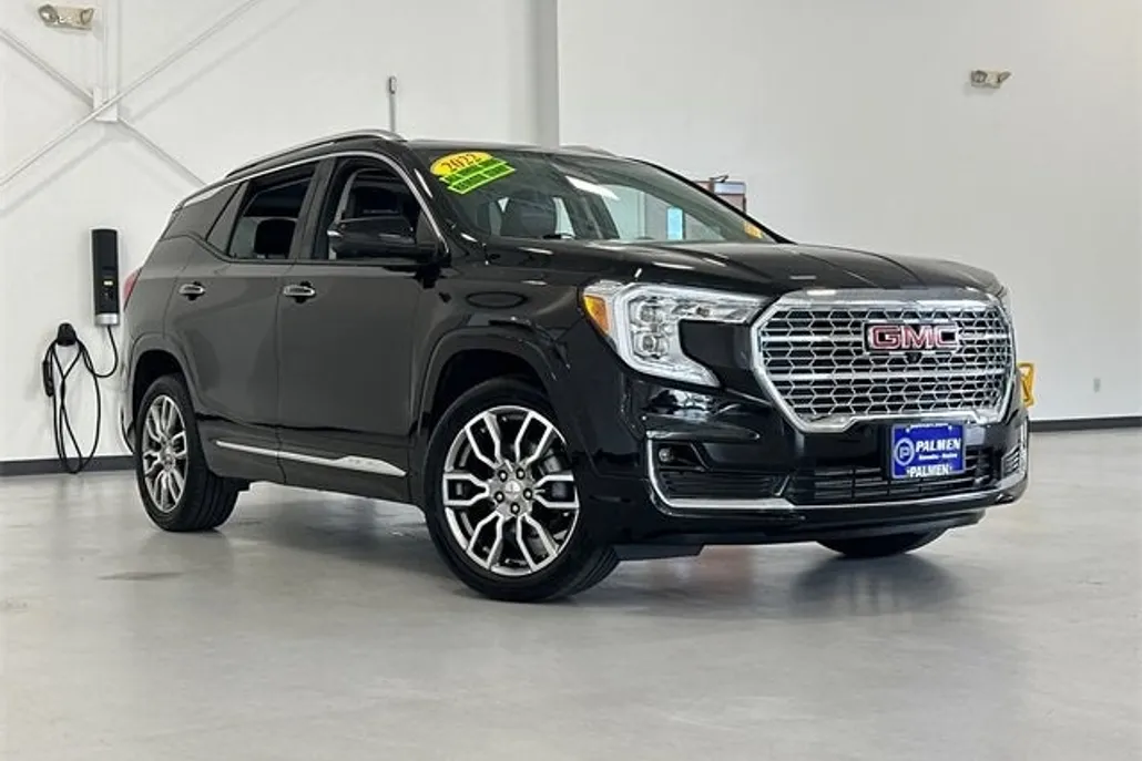 2022 Gmc Terrain Denali photo 1