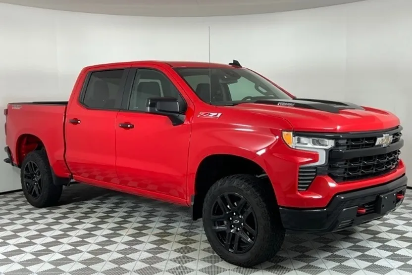 2024 Chevrolet Silverado 1500 LT Trail Boss photo 1