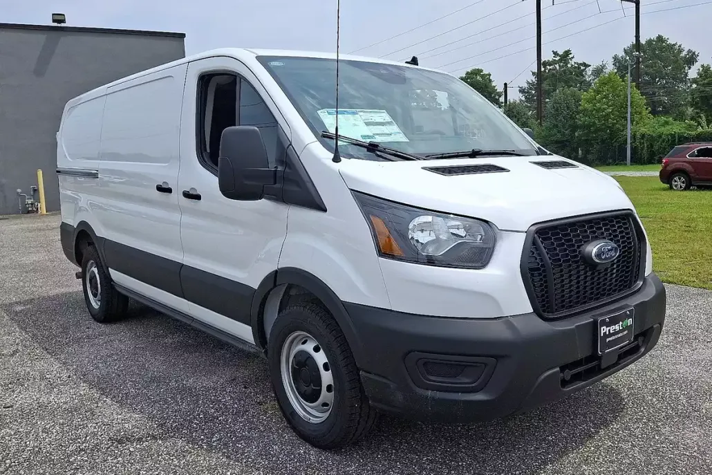 2025 Ford Transit Cargo Van photo 1