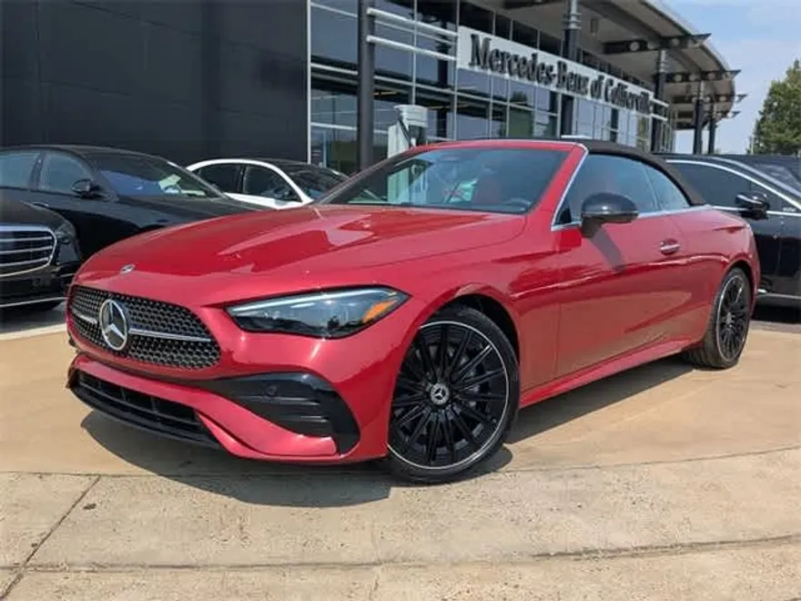 2026 Mercedes Benz CLE 300 4MATIC photo 1