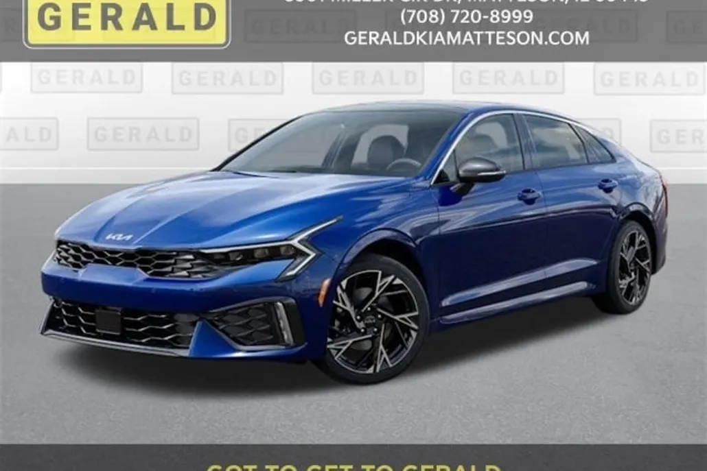 2025 Kia K5 GT-Line photo 1