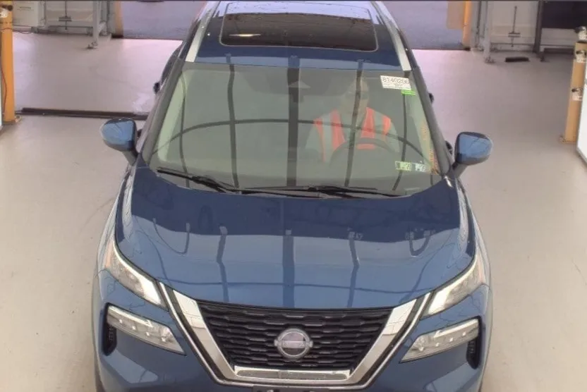 2023 Nissan Rogue SV photo 1