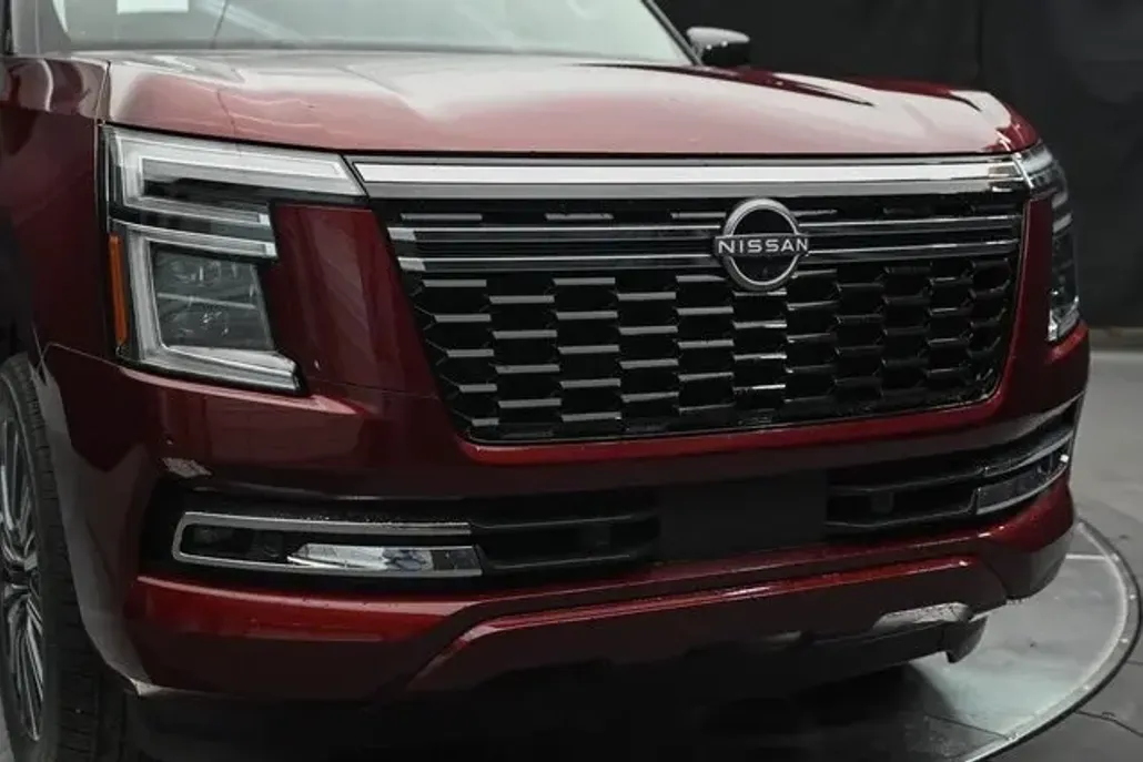 2025 Nissan Armada Platinum Reserve photo 1