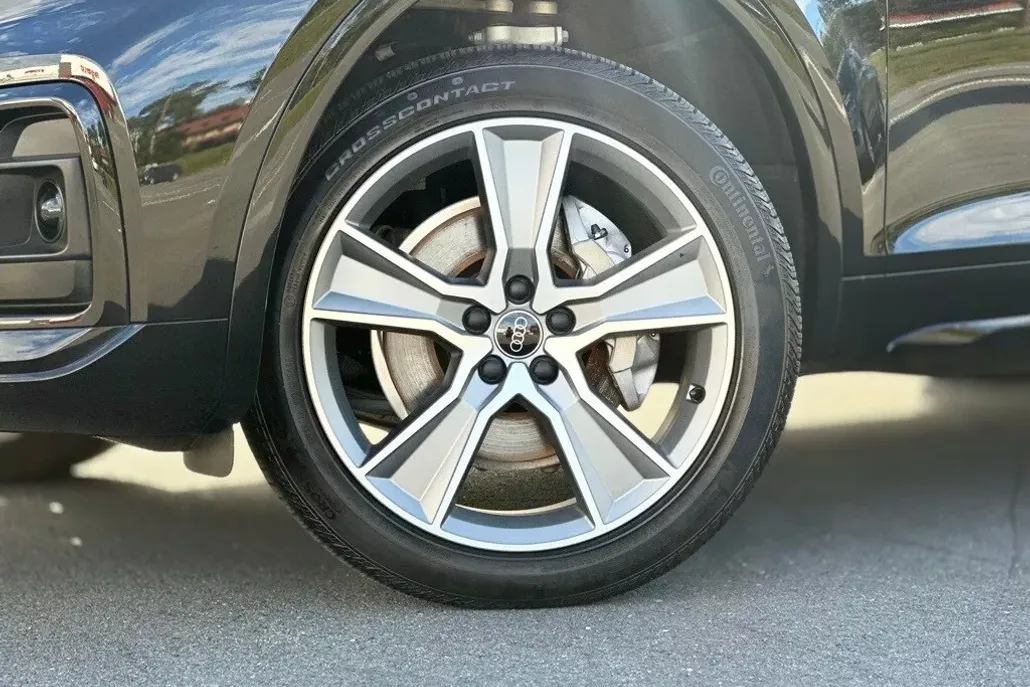2025 Audi Q5 45 S line Premium photo 1