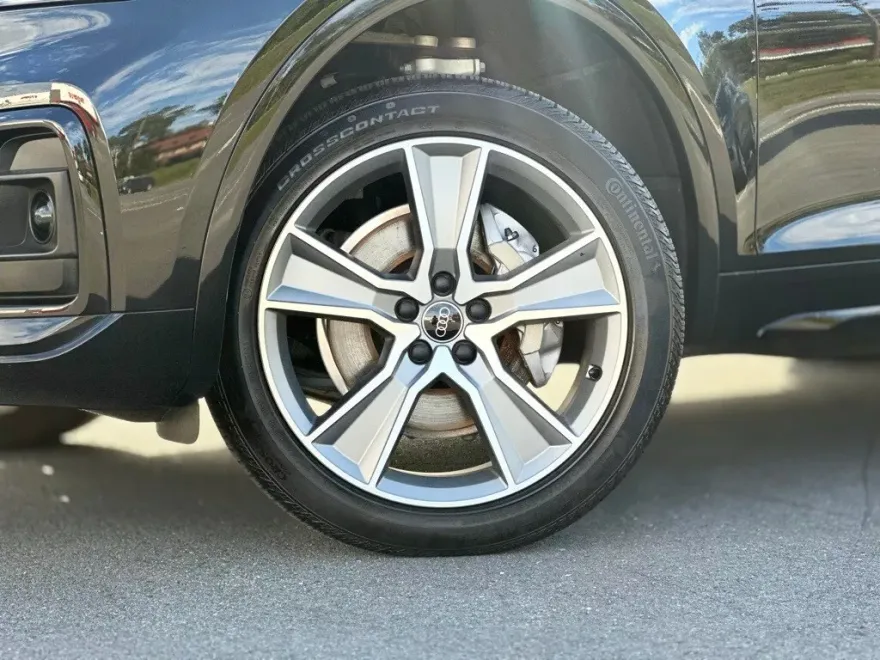 2025 Audi Q5 45 S line Premium photo 1