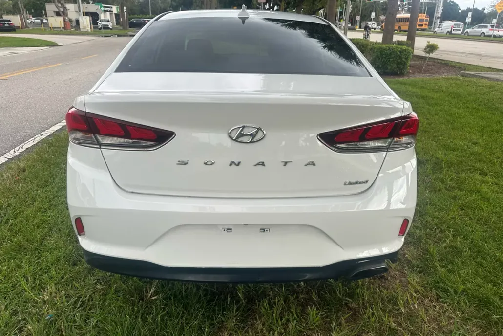2018 Hyundai Sonata SEL Sport Limited 2.0T photo 1
