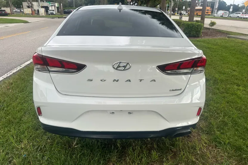 2018 Hyundai Sonata SEL Sport Limited 2.0T photo 1