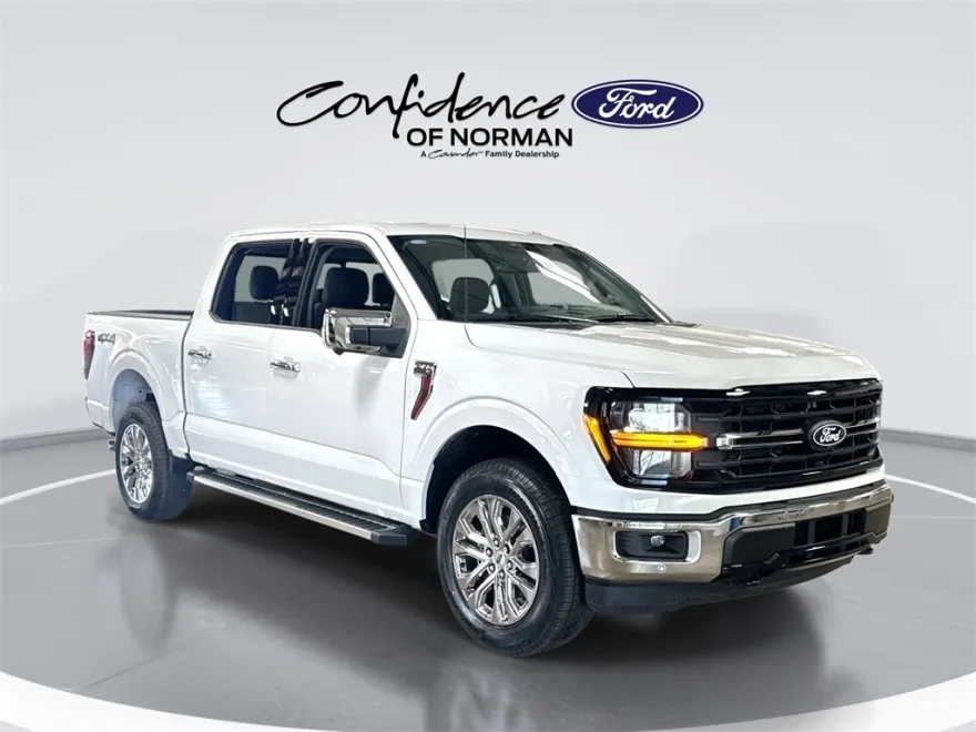 2025 Ford F-150 XLT photo 1
