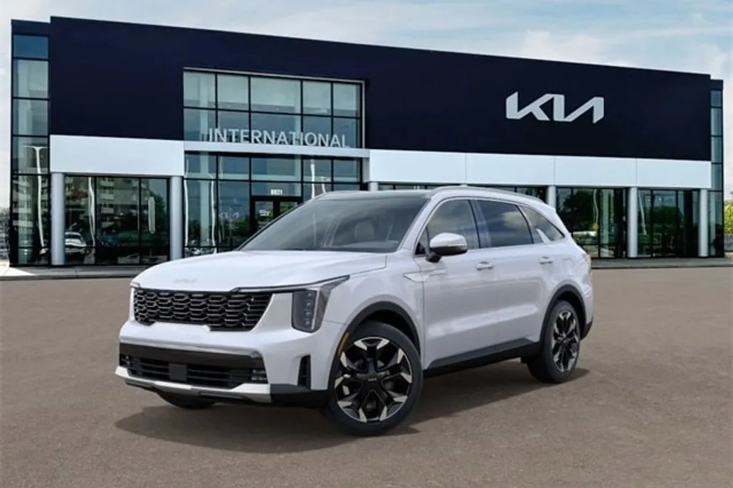 2025 Kia Sorento EX photo 1