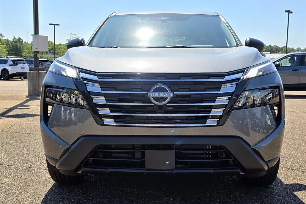 2026 Nissan Rogue S photo 1