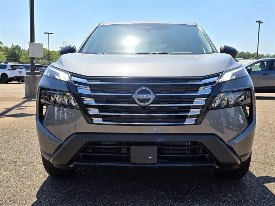 2026 Nissan Rogue S photo 1