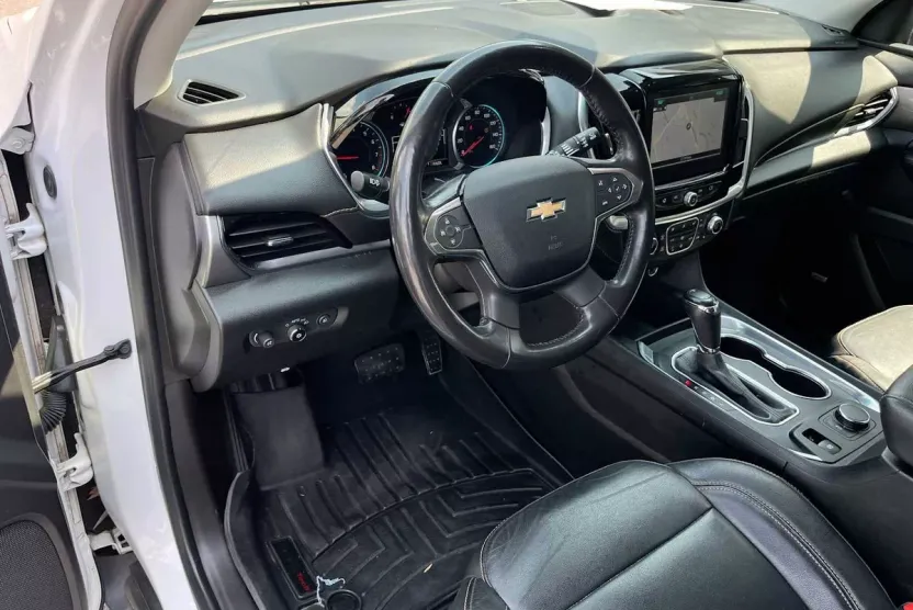 2019 Chevrolet Traverse RS photo 1